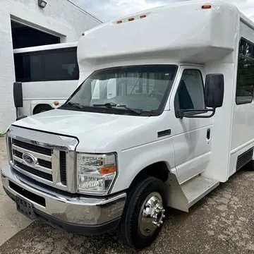 2017 Ford E350 Mini Bus
