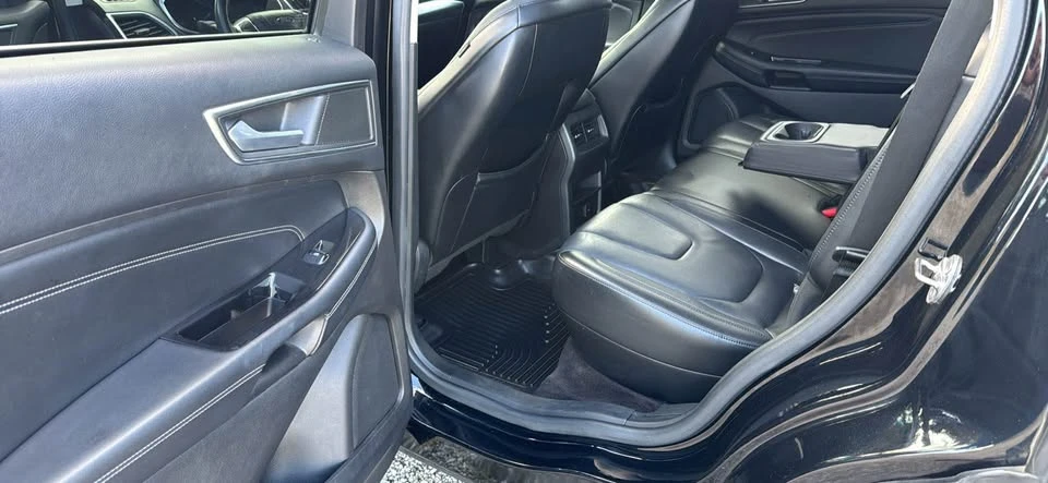 2017 Ford Edge - Image 9 of 14