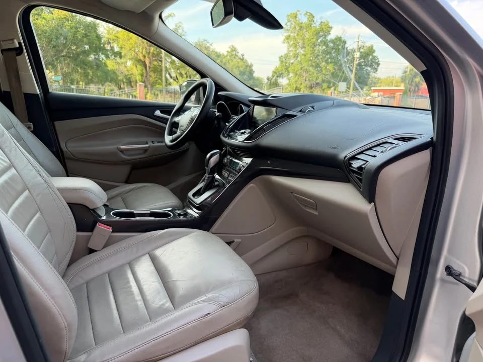 2017 Ford Escape - Image 15 of 19