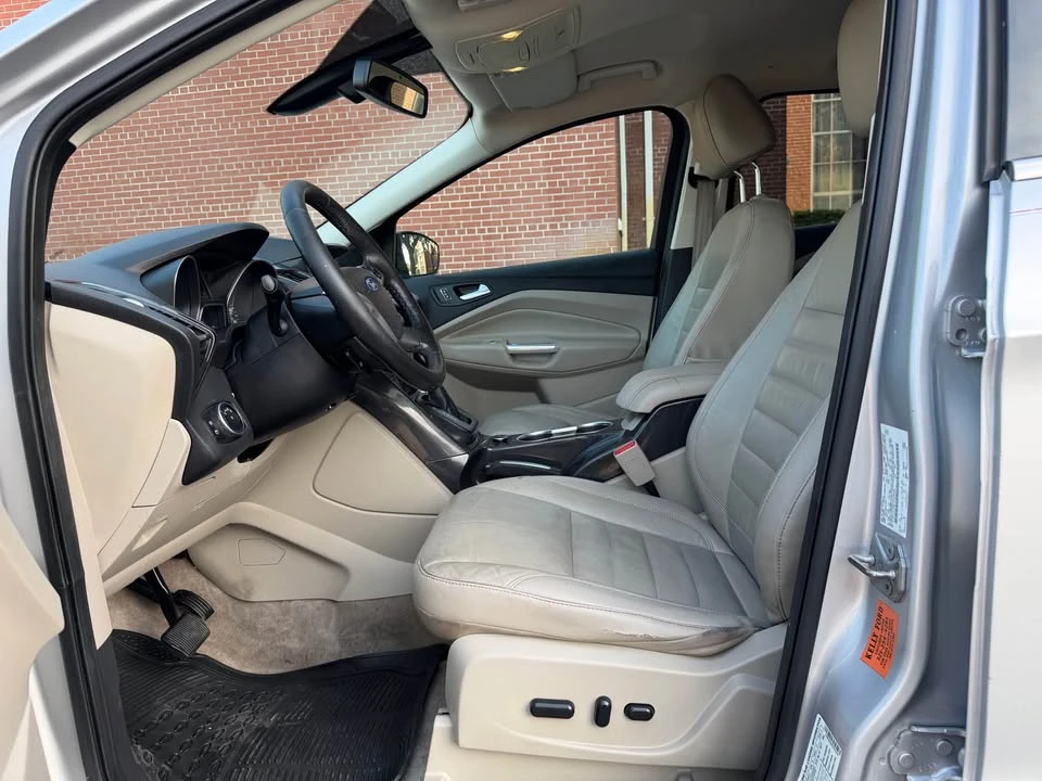 2017 Ford Escape - Image 10 of 19