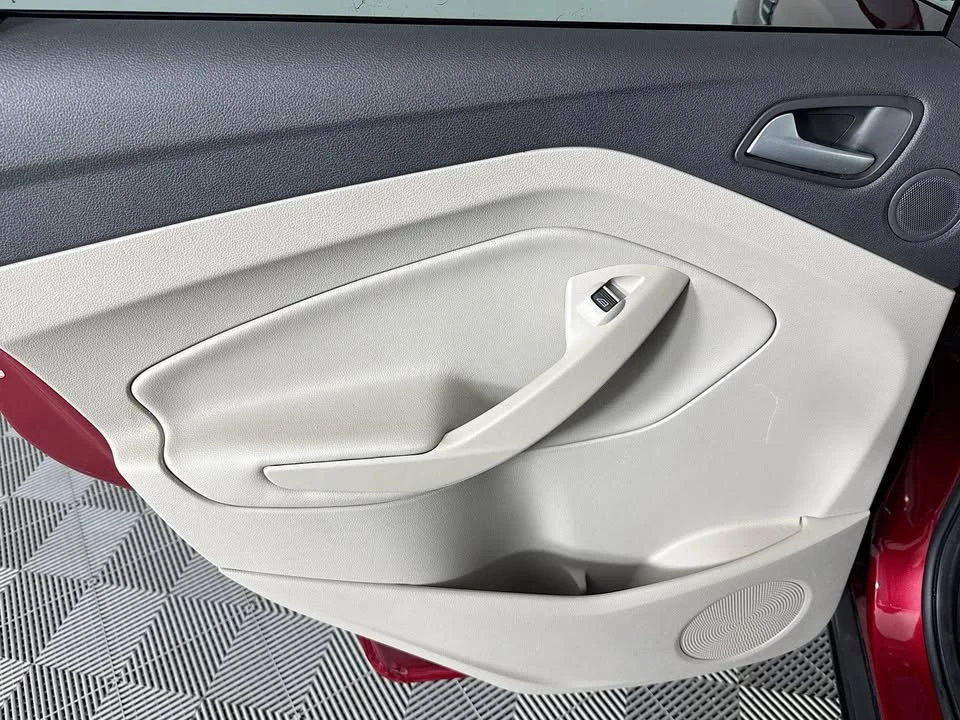 2017 Ford Escape - Image 19 of 19