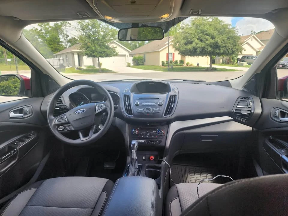 2017 Ford Escape - Image 8 of 10