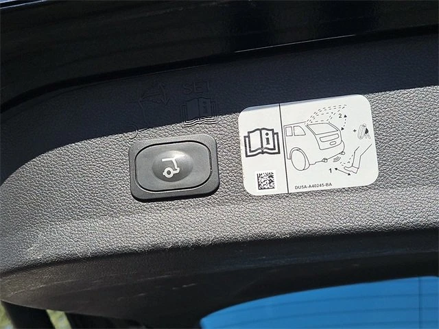 2017 Ford Escape - Image 8 of 20