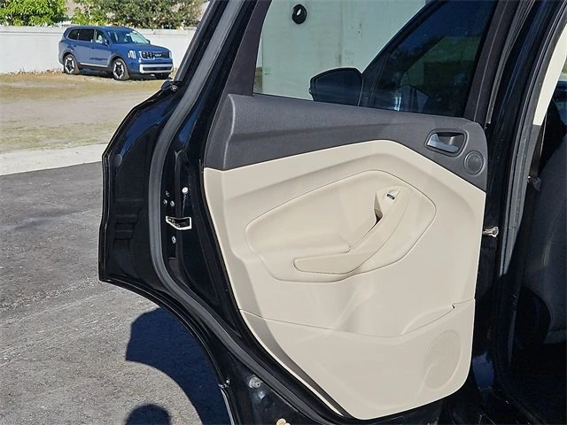 2017 Ford Escape - Image 14 of 20