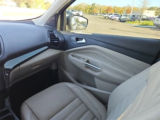 2017 Ford Escape - Image 11 of 20