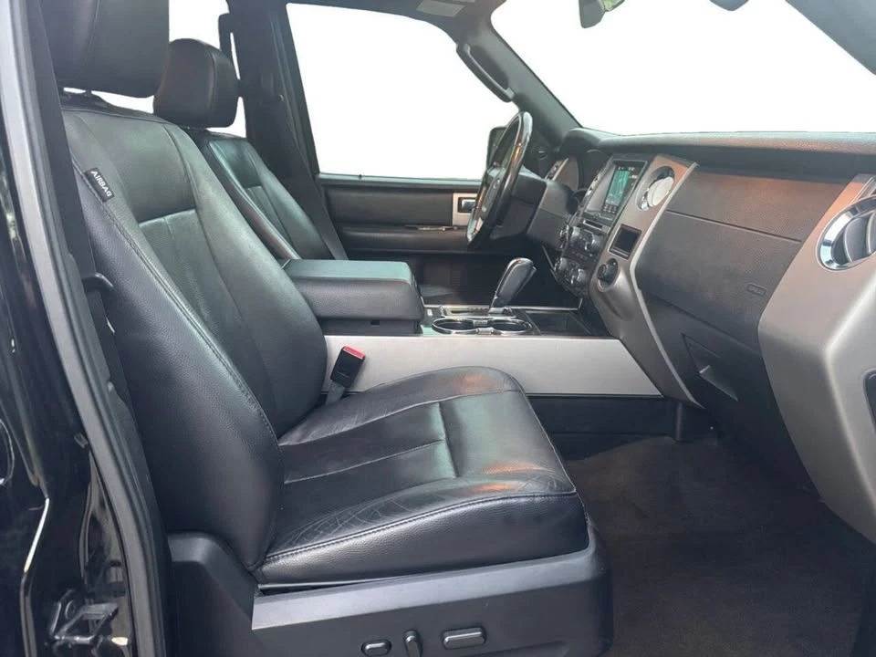 2017 Ford Expedition 3rd Gen - Image 16 of 19