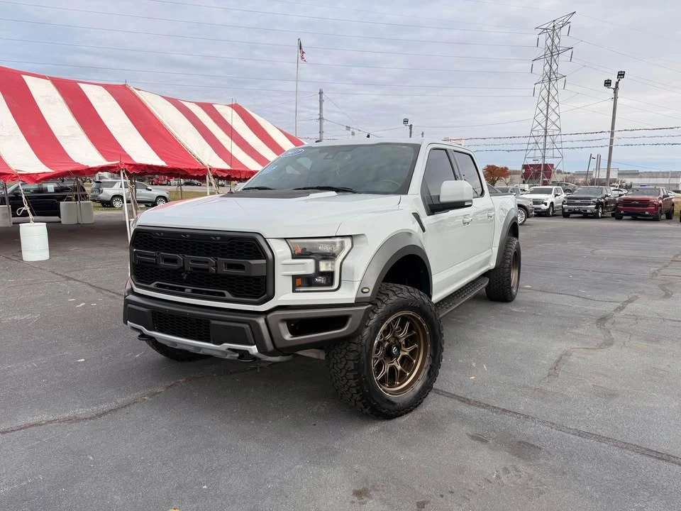 2017 Ford F-150 Raptor 13th Gen - Image 5 of 18