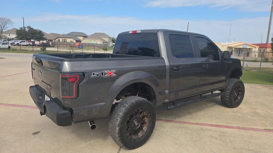2017 Ford F-150 13th Gen - Image 2 of 9