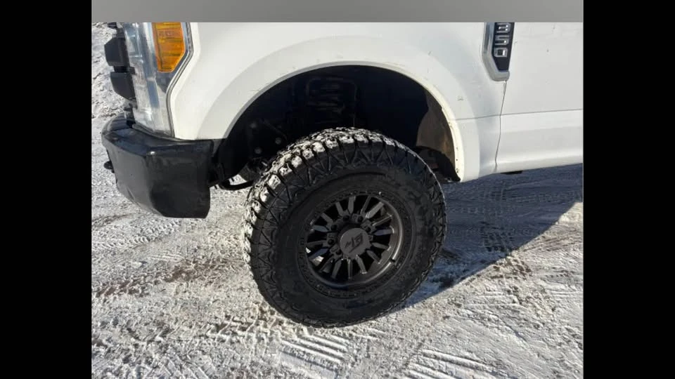 2017 Ford Super Duty 4th Gen - Image 3 of 10