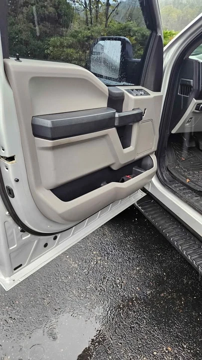 2017 Ford F-150 13th Gen - Image 5 of 10
