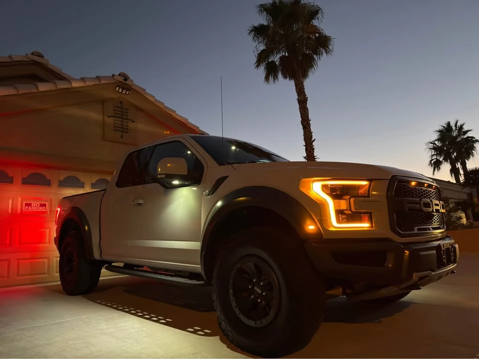 2017 Ford F-150 Raptor 13th Gen - Image 2 of 9