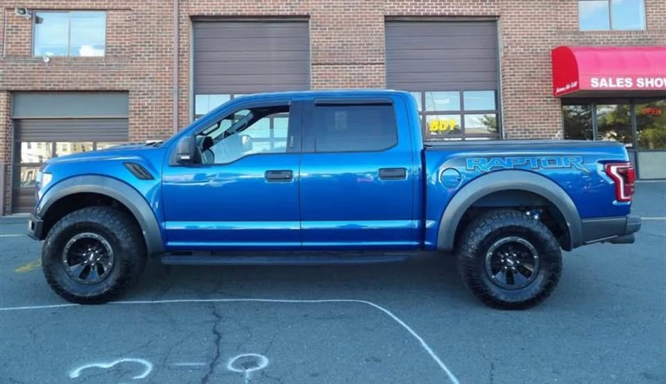 2017 Ford F-150 Raptor 13th Gen - Image 2 of 8