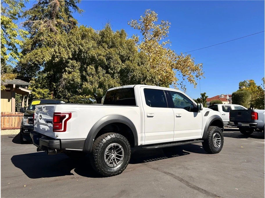 2017 Ford F-150 Raptor 13th Gen - Image 4 of 19