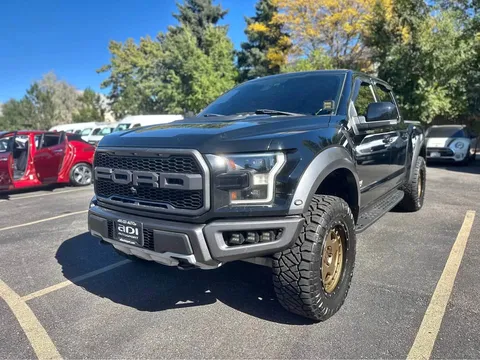 2017 Ford F150 SuperCrew Cab Raptor Pickup