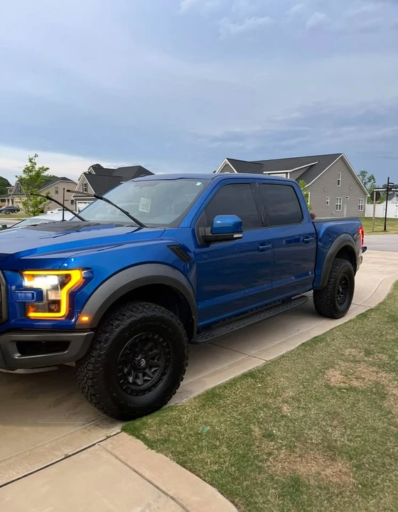 2017 Ford F-150 Raptor 13th Gen - Image 2 of 3