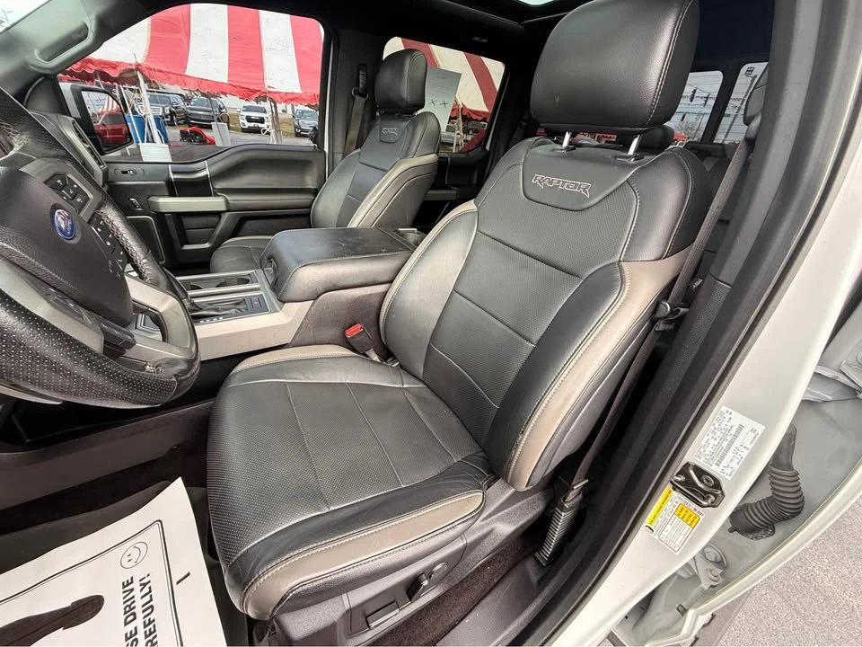 2017 Ford F-150 Raptor 13th Gen - Image 18 of 19