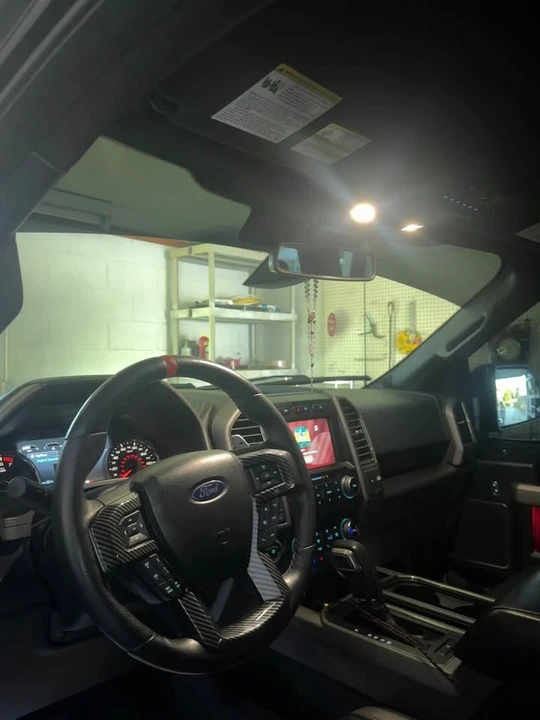 2017 Ford F-150 Raptor 13th Gen - Image 9 of 10