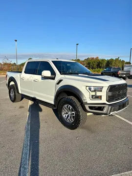 2017 Ford F-150 Raptor Supercrew Cab