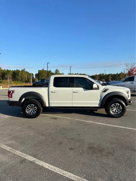 2017 Ford F-150 Raptor 13th Gen - Image 3 of 16