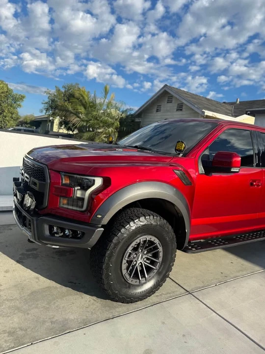 2017 Ford F-150 Raptor 13th Gen - Image 3 of 3