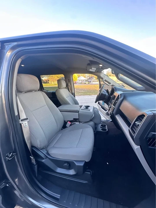 2017 Ford F-150 13th Gen - Image 10 of 12