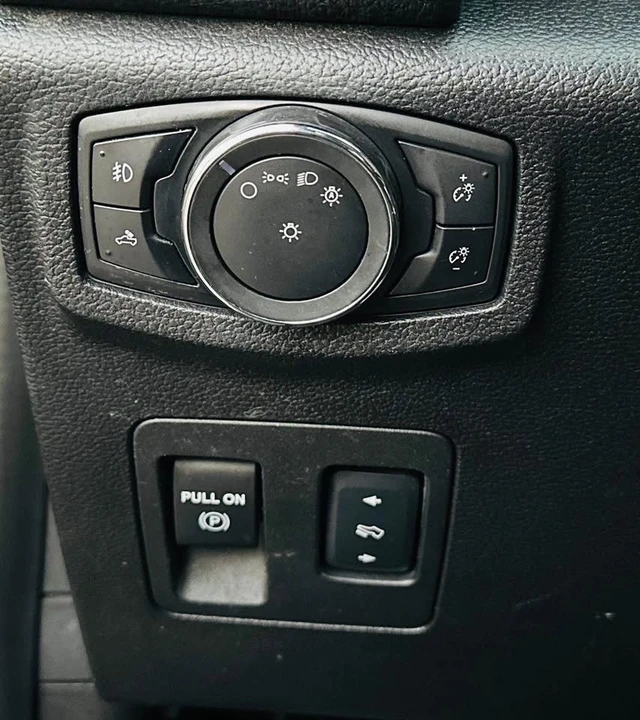 2017 Ford F-150 13th Gen - Image 14 of 20