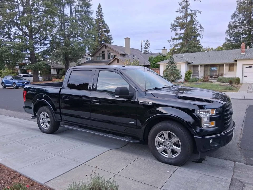 2017 Ford F-150 13th Gen - Image 9 of 10