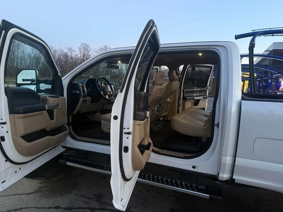 2017 Ford Super Duty 4th Gen - Image 4 of 9