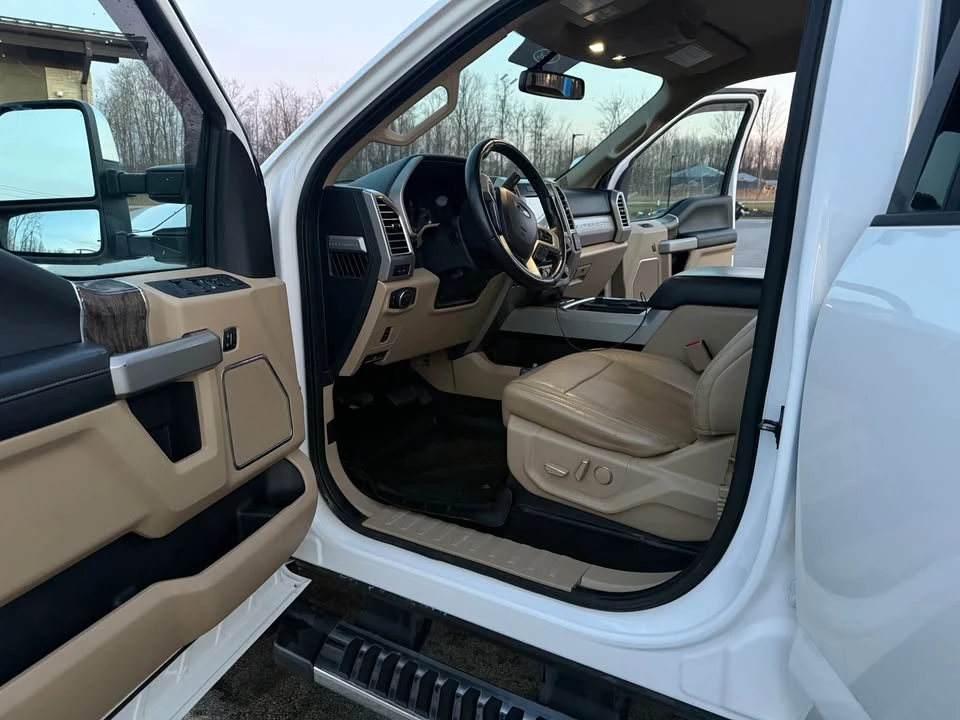 2017 Ford Super Duty 4th Gen - Image 3 of 9