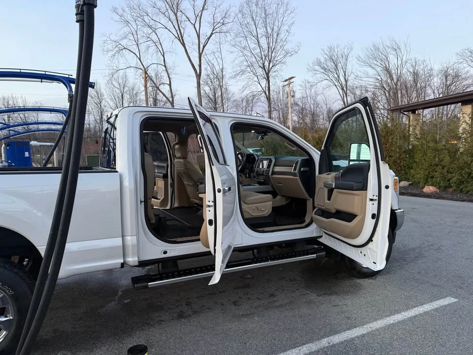 2017 Ford Super Duty 4th Gen - Image 5 of 9