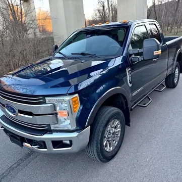 2017 Ford F-350 Super Duty SuperCab Lariat FX4
