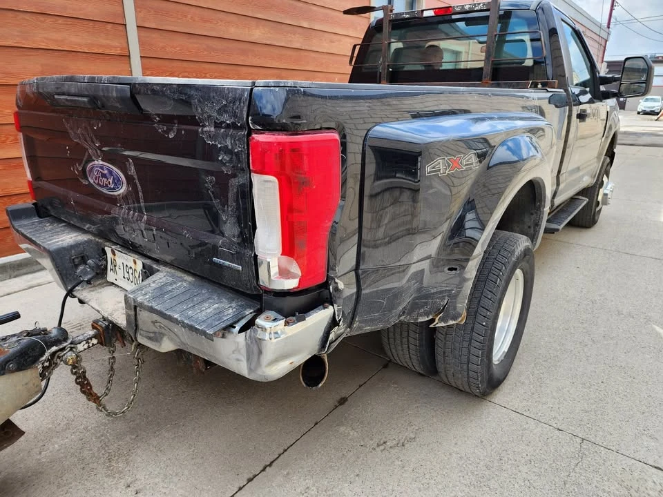 2017 Ford Super Duty 4th Gen - Image 2 of 3