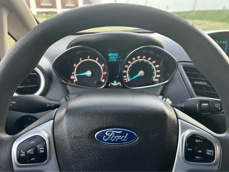 2017 Ford Fiesta - Image 13 of 15