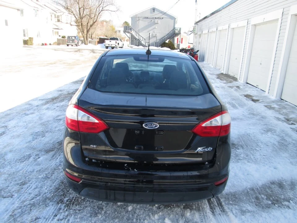 2017 Ford Fiesta - Image 4 of 10