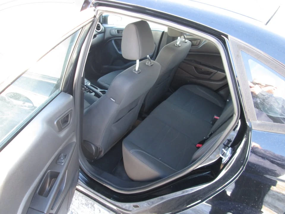 2017 Ford Fiesta - Image 8 of 10