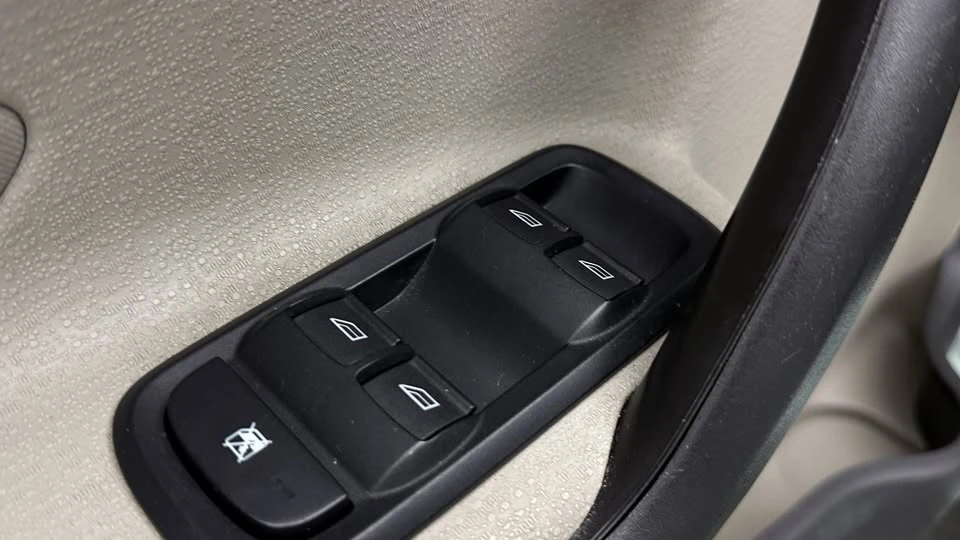2017 Ford Fiesta - Image 10 of 20