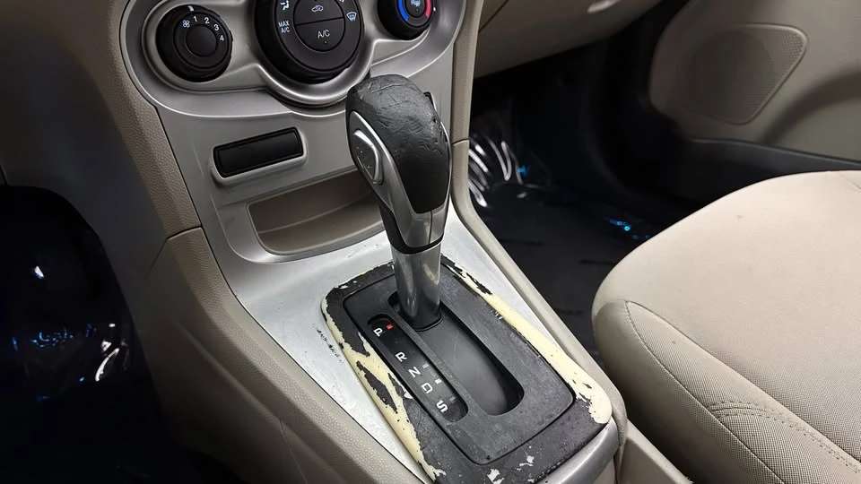 2017 Ford Fiesta - Image 12 of 20
