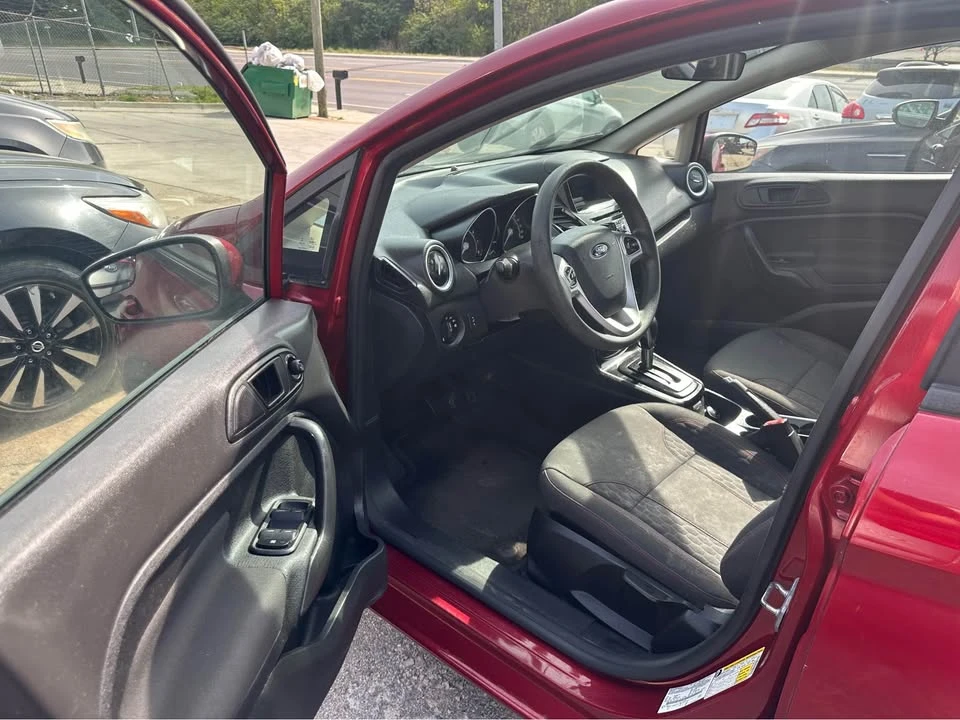 2017 Ford Fiesta - Image 6 of 10