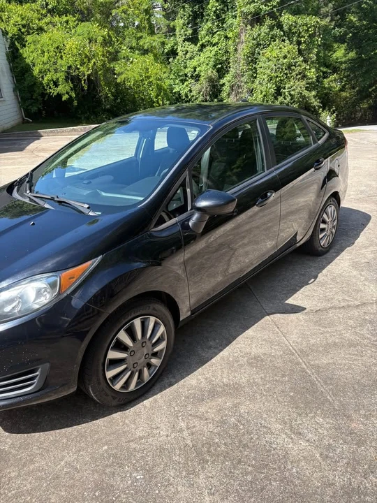 2017 Ford Fiesta - Image 5 of 10