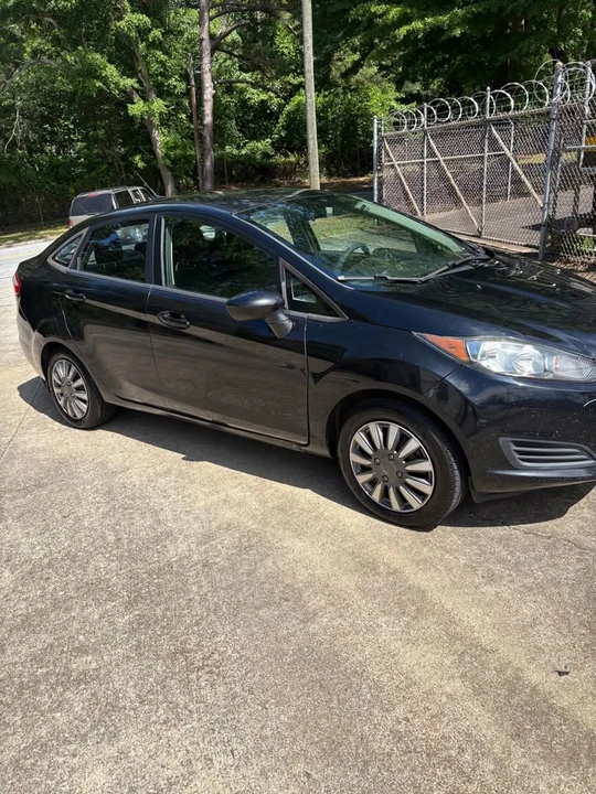 2017 Ford Fiesta - Image 3 of 10