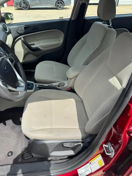 2017 Ford Fiesta - Image 10 of 17