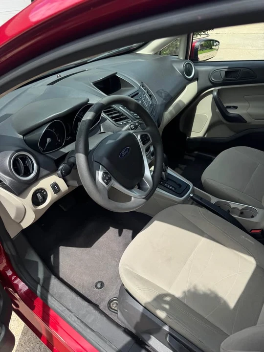 2017 Ford Fiesta - Image 9 of 17