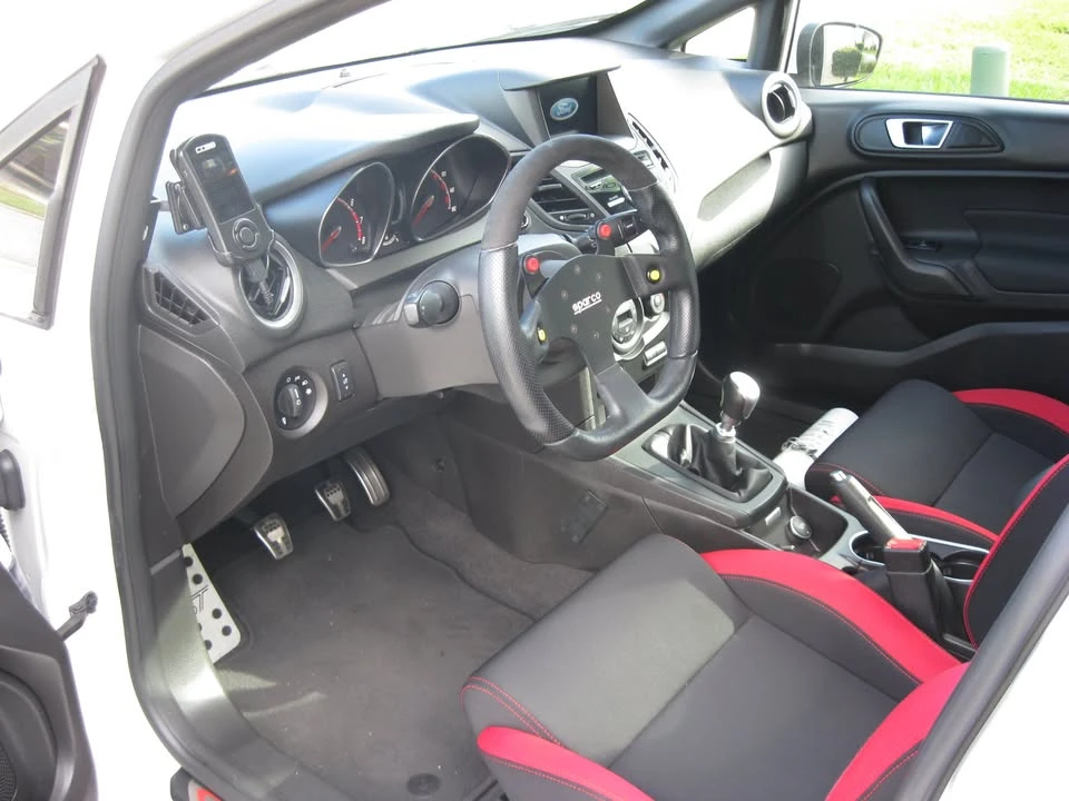 2017 Ford Fiesta - Image 17 of 21