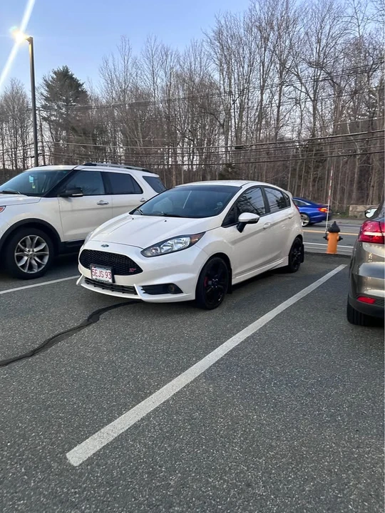 2017 Ford Fiesta - Image 5 of 13