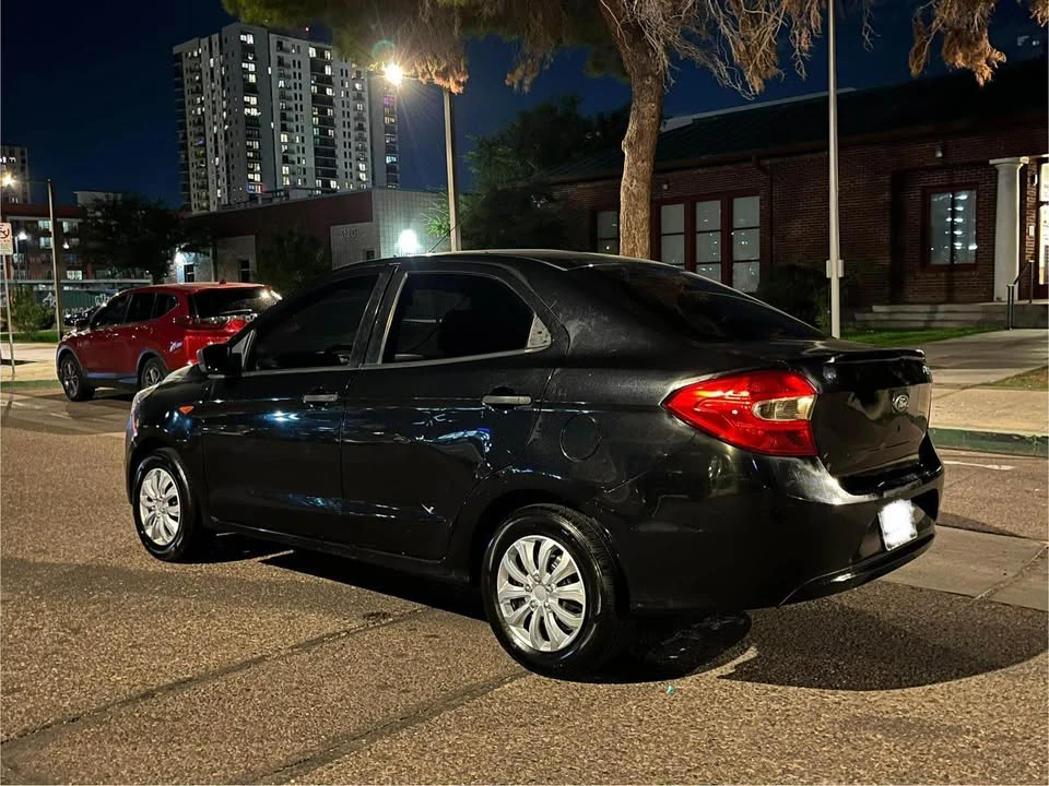 2017 Ford Fiesta - Image 4 of 5