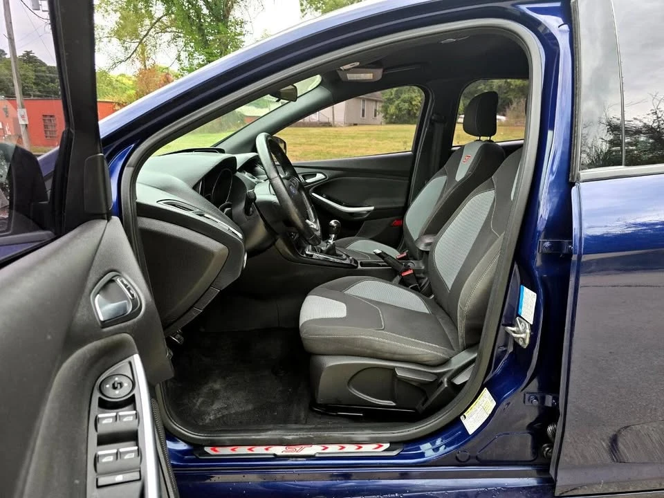 2017 Ford Focus ST 3rd Gen - Image 10 of 19