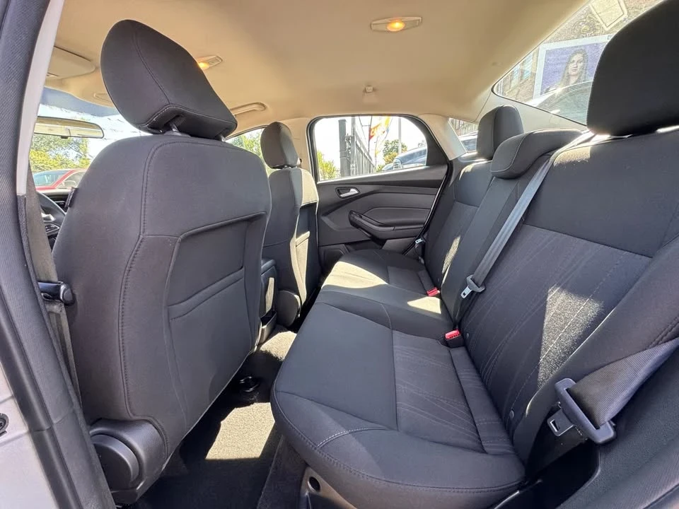 2017 Ford Focus 3rd Gen - Image 9 of 16