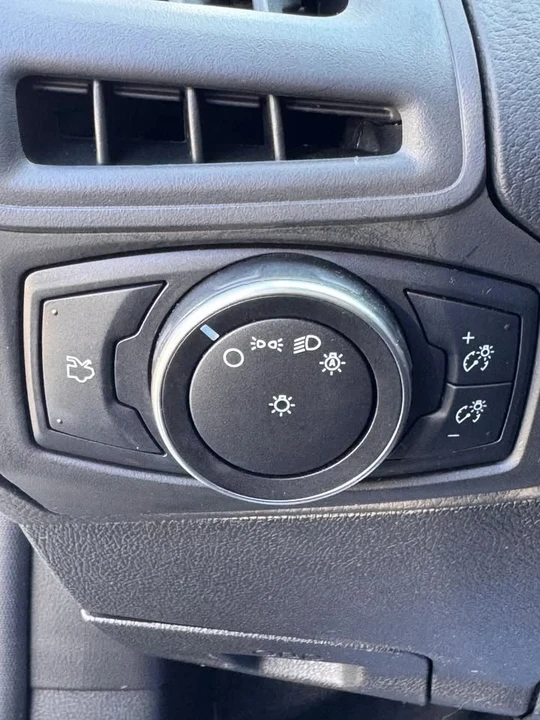2017 Ford Focus 3rd Gen - Image 14 of 16