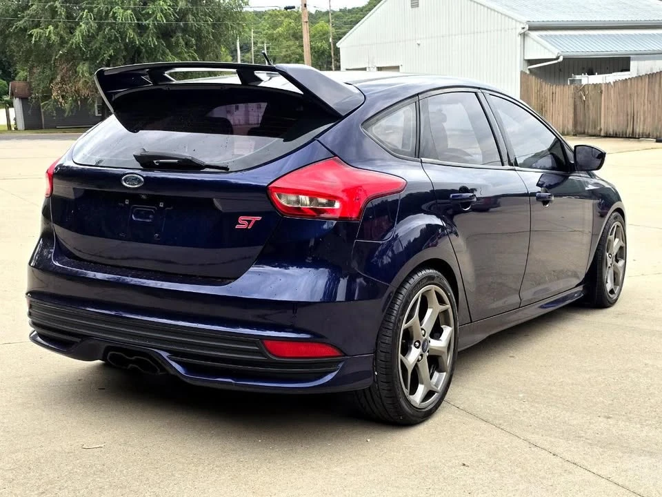 2017 Ford Focus ST 3rd Gen - Image 7 of 19