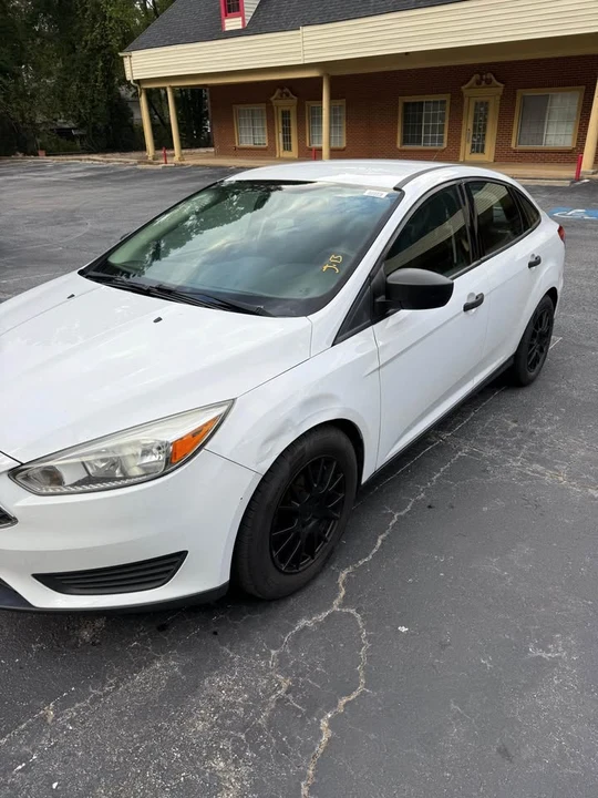 2017 Ford Focus 3rd Gen - Image 9 of 9